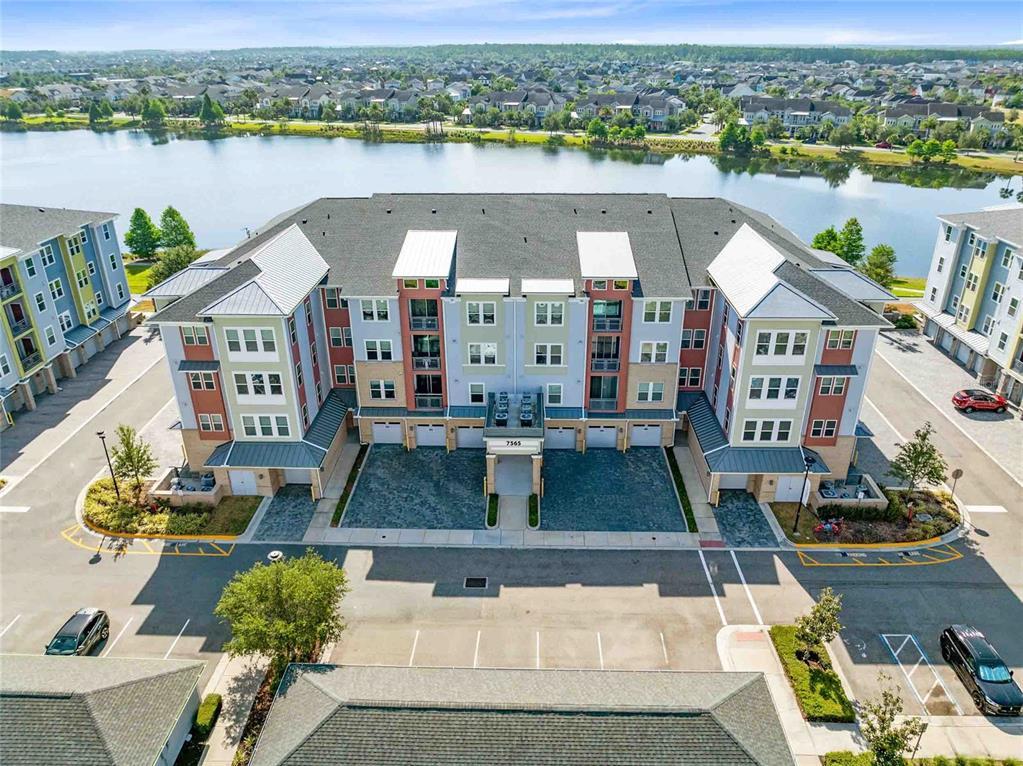 Foto principal - 7565 Laureate Blvd