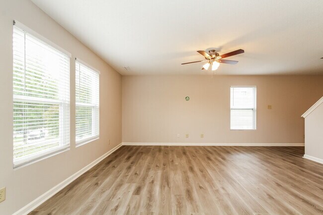 Building Photo - 6703 Wicked Oak Ln