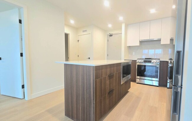 Photo du bâtiment - 408 District 7980-206A St