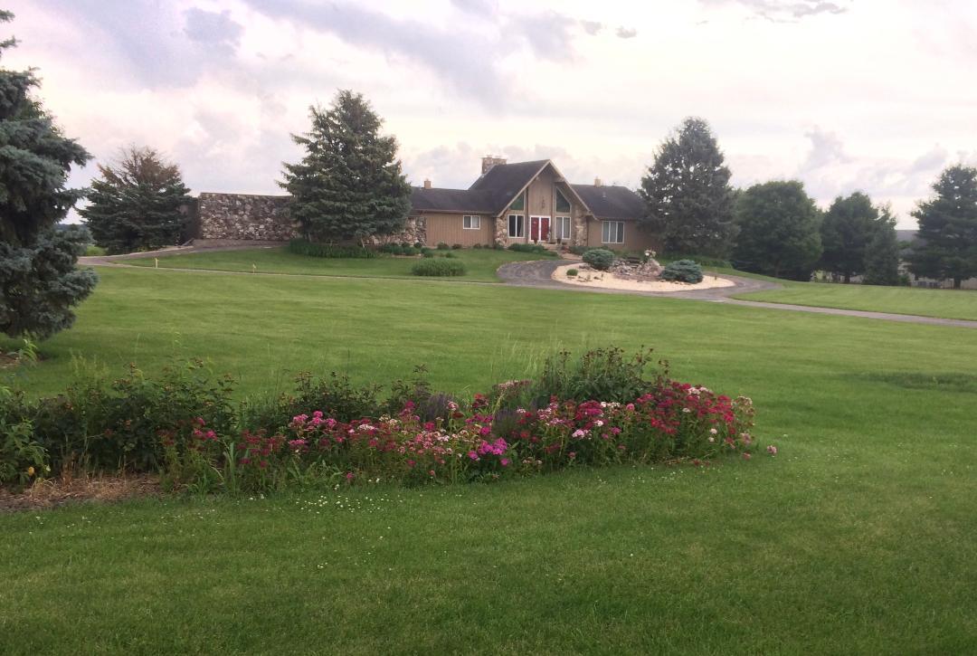 Foto principal - 8342 Old Ridge Rd
