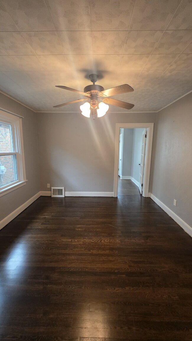 Foto del edificio - 1414 Louisville Ave