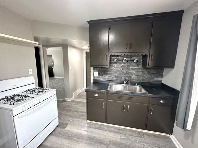 Foto del edificio - Fond Du Lac and Townsend