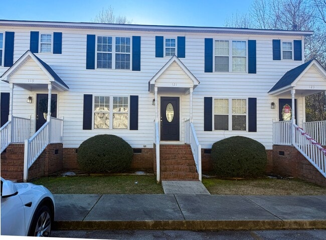 Foto del edificio - 113 Henley Pl