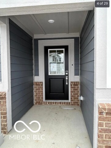 Building Photo - 3602 Essex Dr