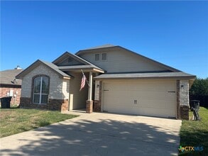 Building Photo - 2707 Montague County Dr