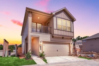 Building Photo - 9312 Bauer Vista Dr