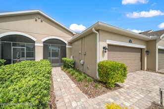 Building Photo - 8233 Loren Cove Dr