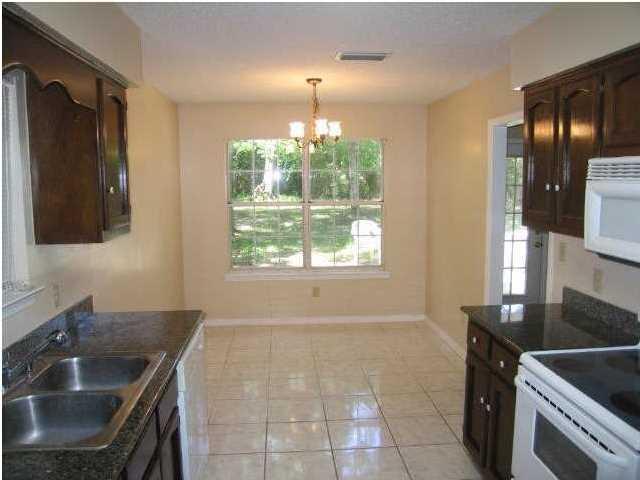 Foto del edificio - 1562 Sugar Pine Ct