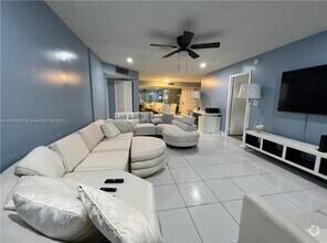 Building Photo - 6101 N Falls Cir Dr