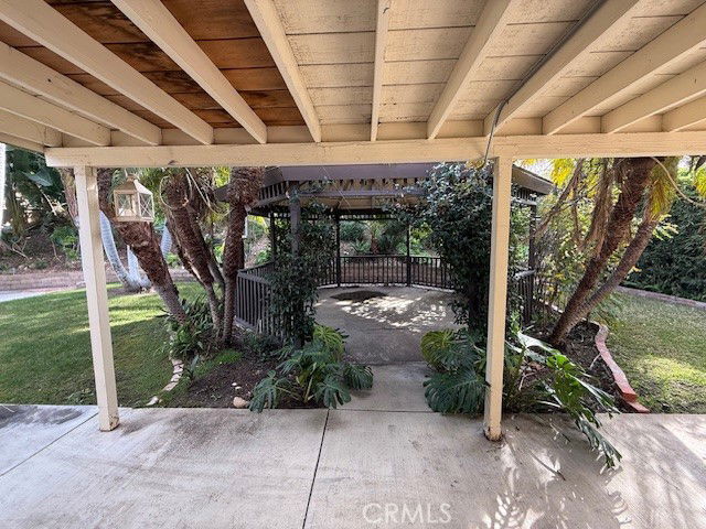 Foto del edificio - 6105 Stonehurst Plaza