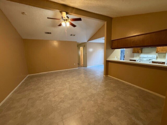 Foto del edificio - 1610 Hazelwood St