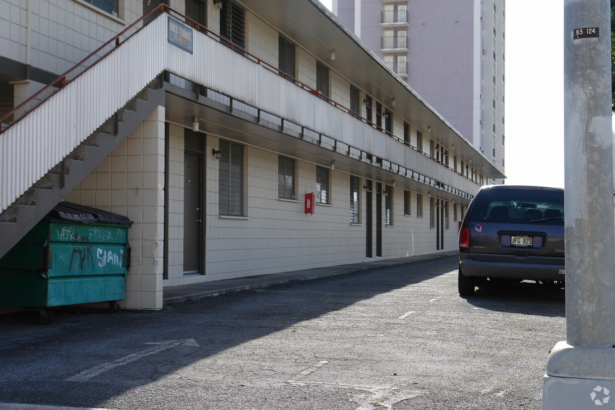 Foto del edificio - 726 Birch St