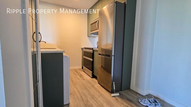 Photo du bâtiment - Modern 1 Beds, 1 Baths Apartment/Condo | No Pets Allowed