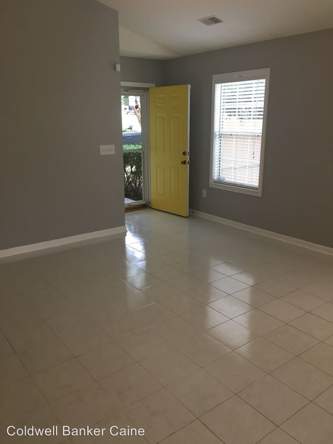 Building Photo - 3 br, 2 bath House - 324 Hampton Ridge Drive