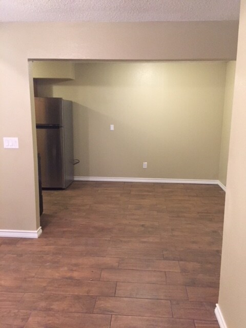 Foto del edificio - 511 S Main St