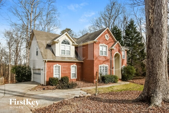 Building Photo - 47 Camelot Ct