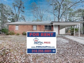 Building Photo - 209 Ragan St