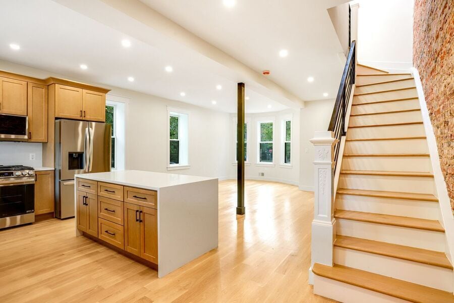 Photo - 1336 Newton St NW-