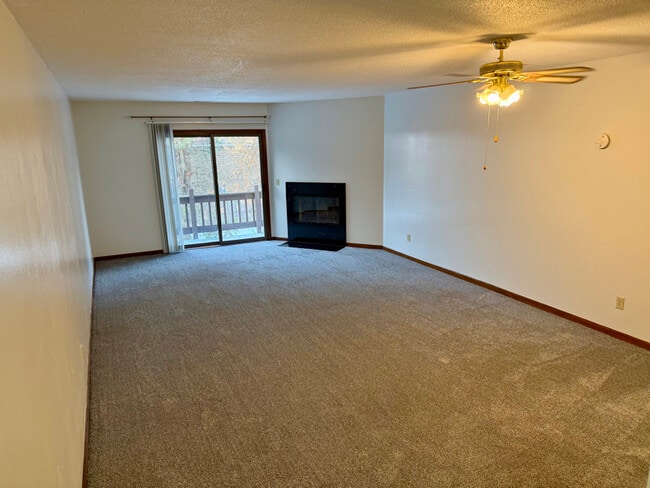 Building Photo - 5615 Baronswood Cir