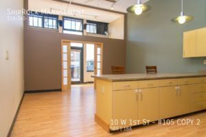 Building Photo - Bridgeman Russel Apt. 105