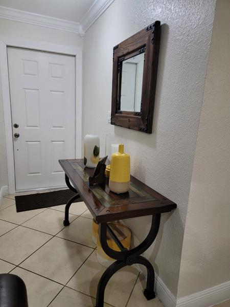 Foto del edificio - 11821 SW 18th St