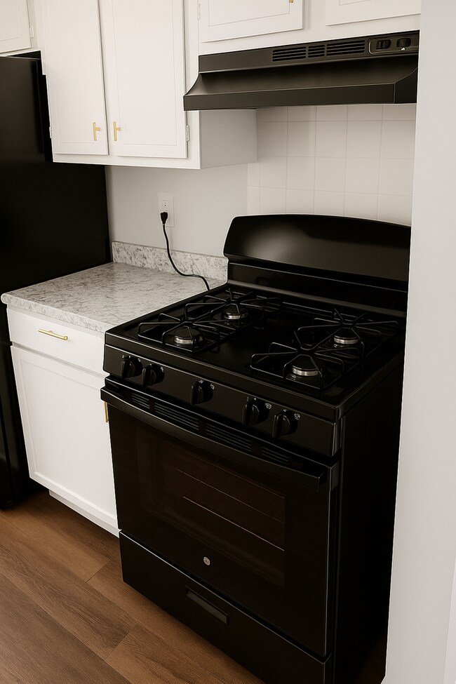 Foto del interior - Riley Realty, LLC