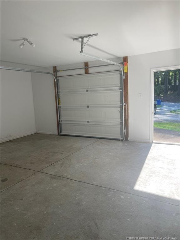 Building Photo - 1651 Baysden Ct