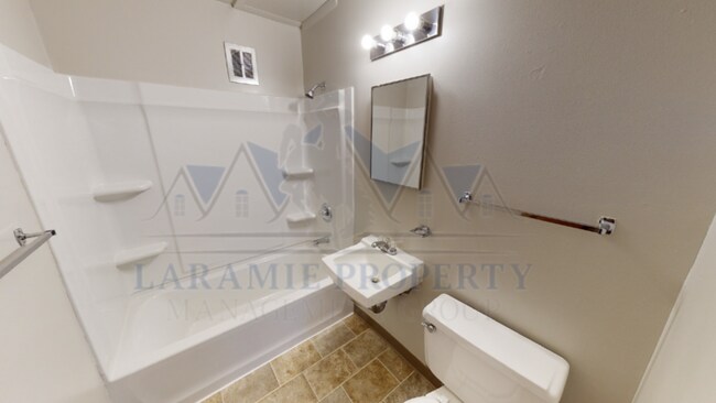 Foto del edificio - 409 S 26th St