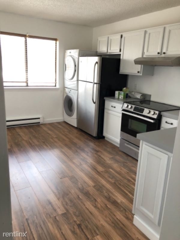 Primary Photo - 1 br, 1 bath Condo - 264 8 Unit 8