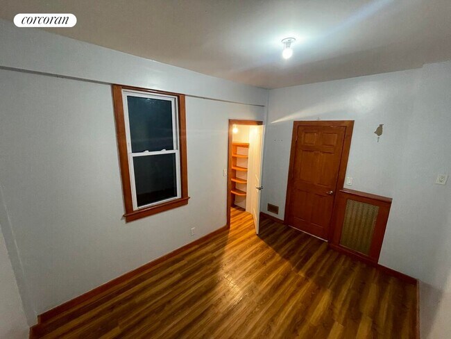 Foto del edificio - 332 Locust St