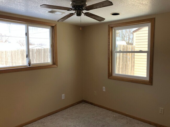 Foto del edificio - 3-Bedroom Ranch Home With Updated Kitchen and Bath!