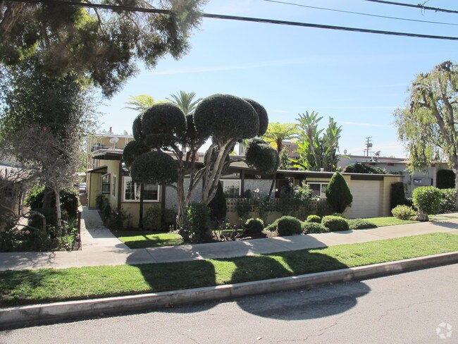 Foto del edificio - 156 E Highland Ave