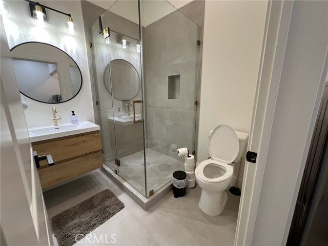 Building Photo - 3636 Gardenia Ave