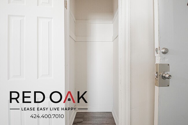Foto del edificio - 302 Alexandria Ave