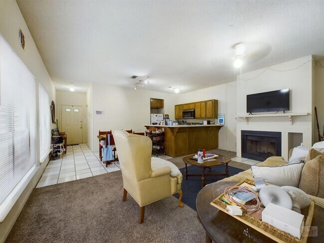 Foto del edificio - 4111 Speedway