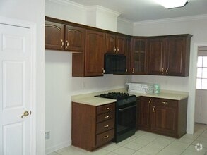 Building Photo - 1331 Rain Hollow Cir E