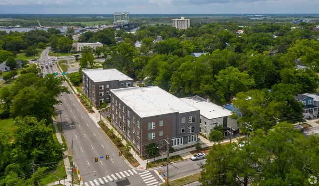 Aerial VIew - The Pearl & The Jewel