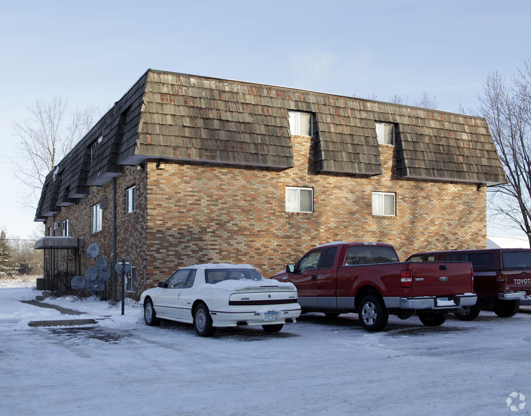 Building Photo - 309 Birch St