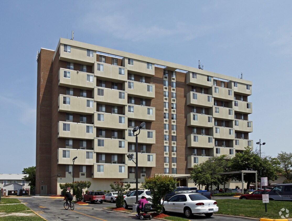 Primary Photo - Cogic High-Rise Apartments