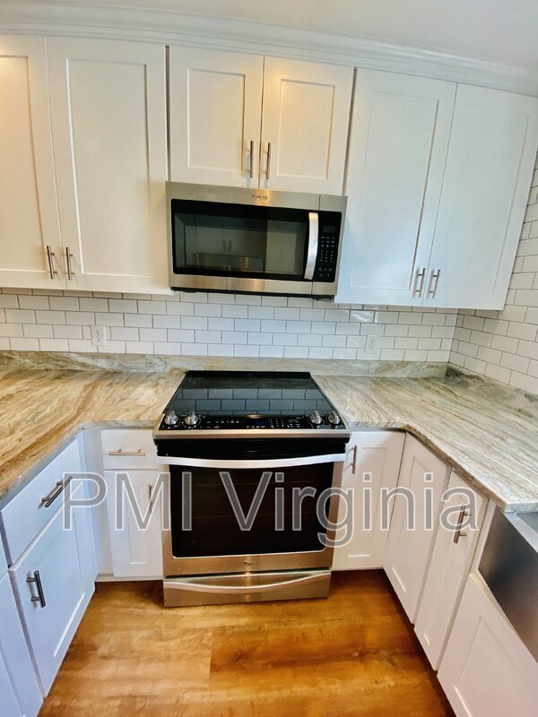 Foto del edificio - 543 W 20th St