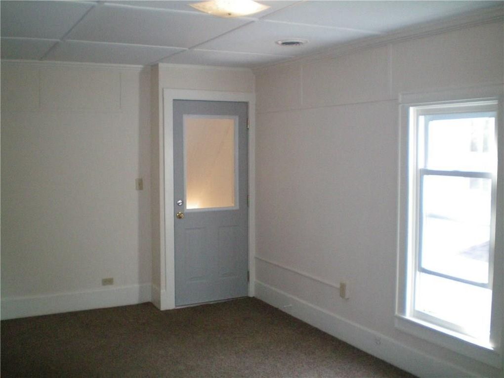 38 Cummings Pl, Wellsville, NY 14895 Townhome Rentals in Wellsville