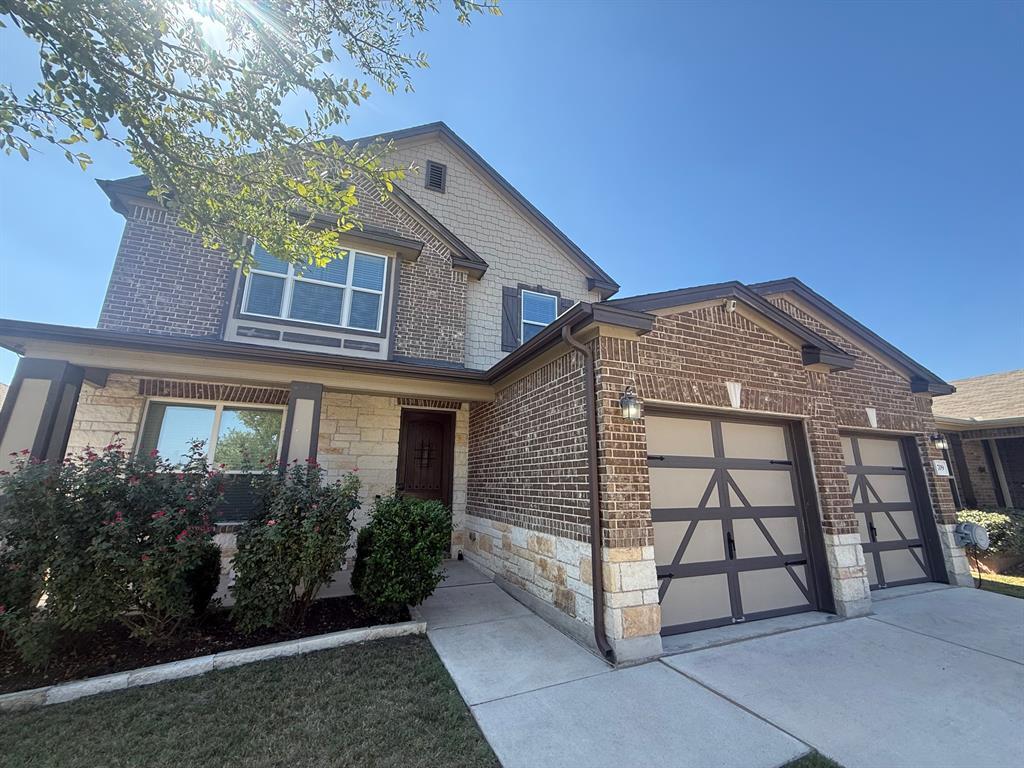 Foto principal - 709 Vaughn St