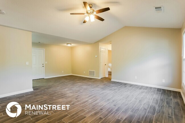 Foto del edificio - 419 Southern Trace Dr