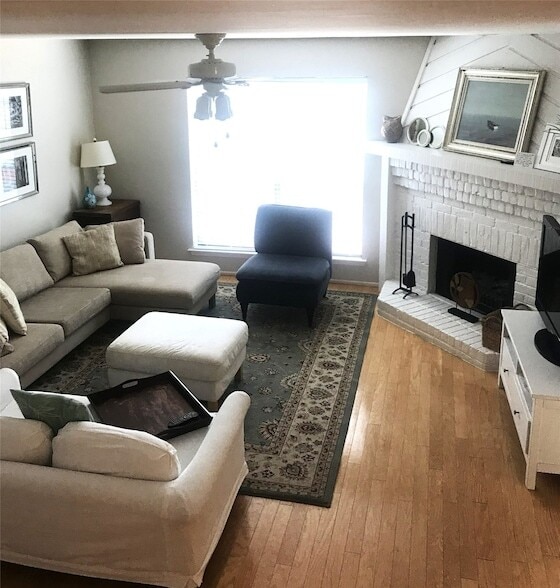 Photo - 7640 W Greenway Blvd Apartment