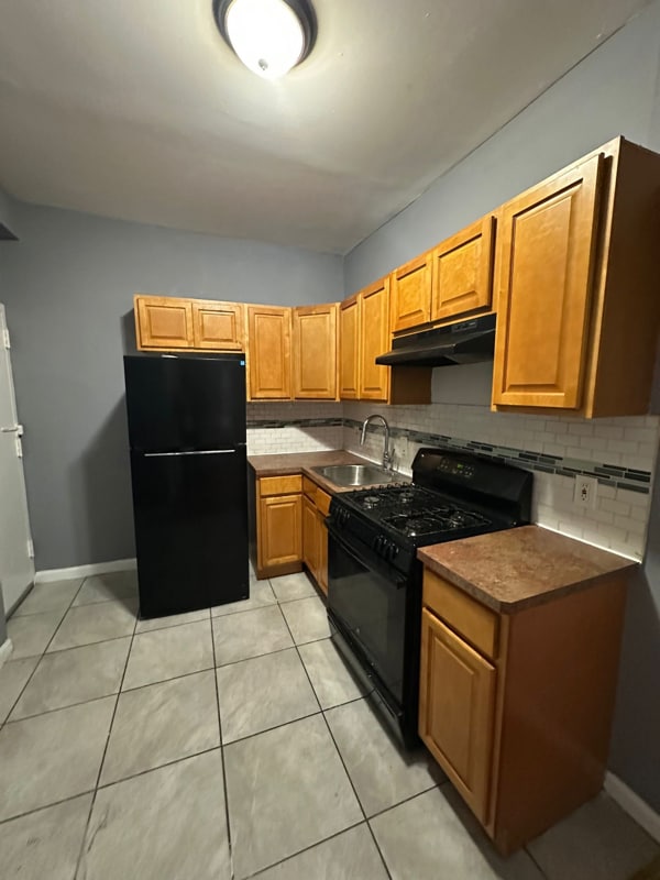 Building Photo - 49 Brookdale Ave
