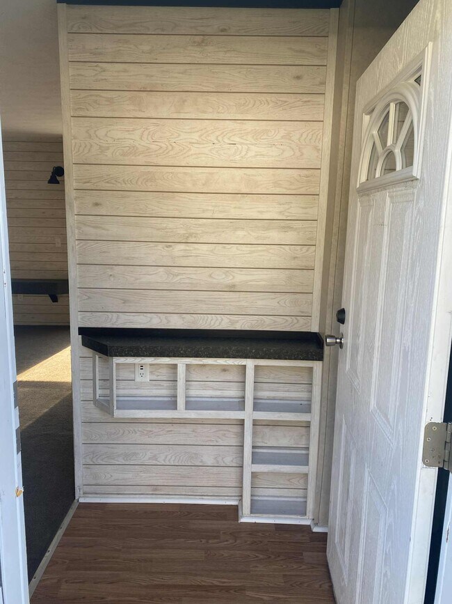 Foto del edificio - 6735 US-90