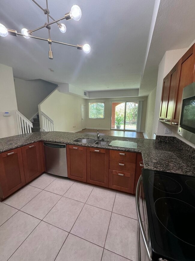 Building Photo - 45 SE Sedona Cir