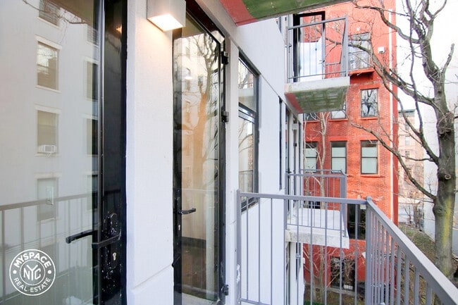Building Photo - 3 W 128th St