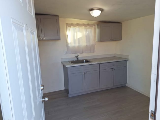 Foto del edificio - 7762 Lytle St