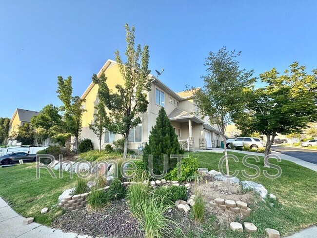 Foto del edificio - 723 Sandy Point Dr